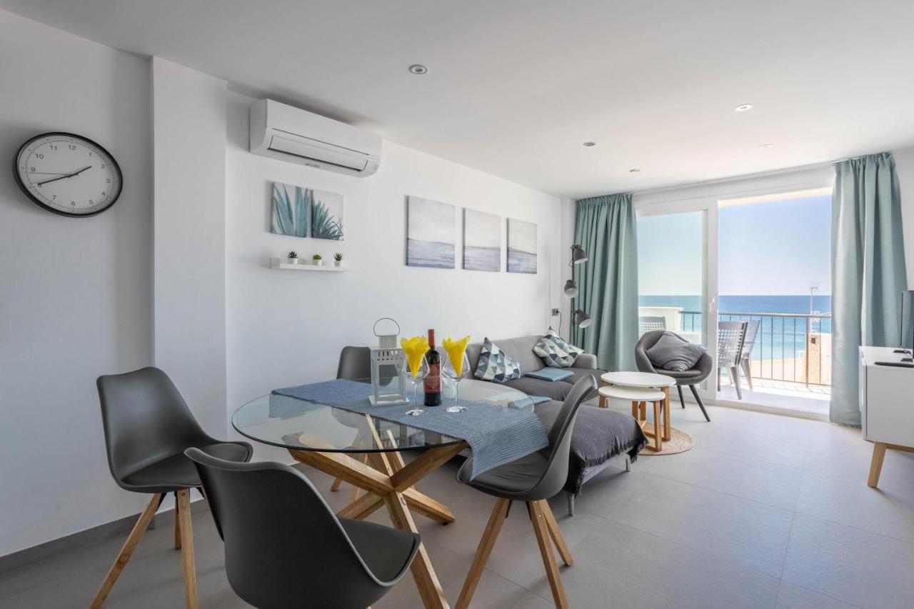 נרחה Apartment Arce Frontline Seaview מראה חיצוני תמונה