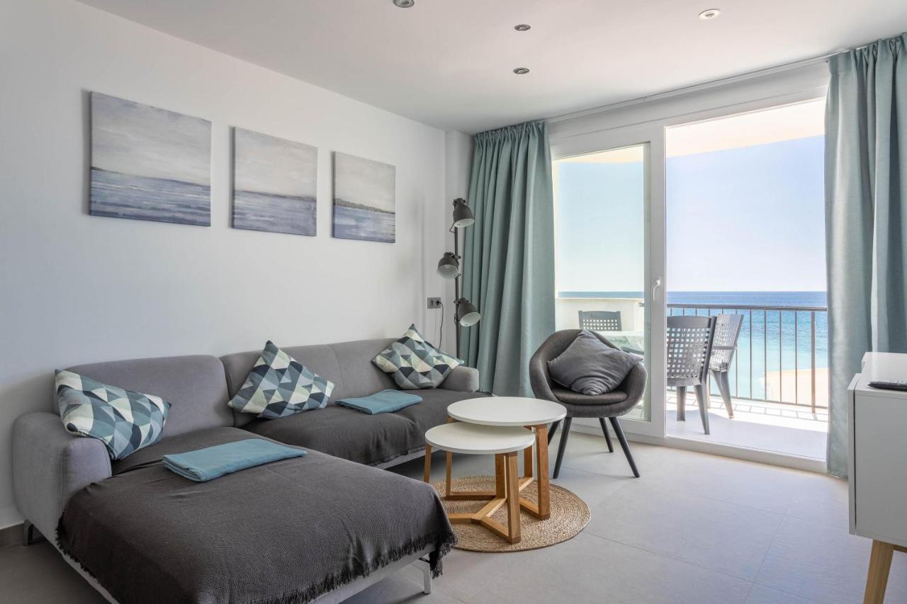 נרחה Apartment Arce Frontline Seaview מראה חיצוני תמונה