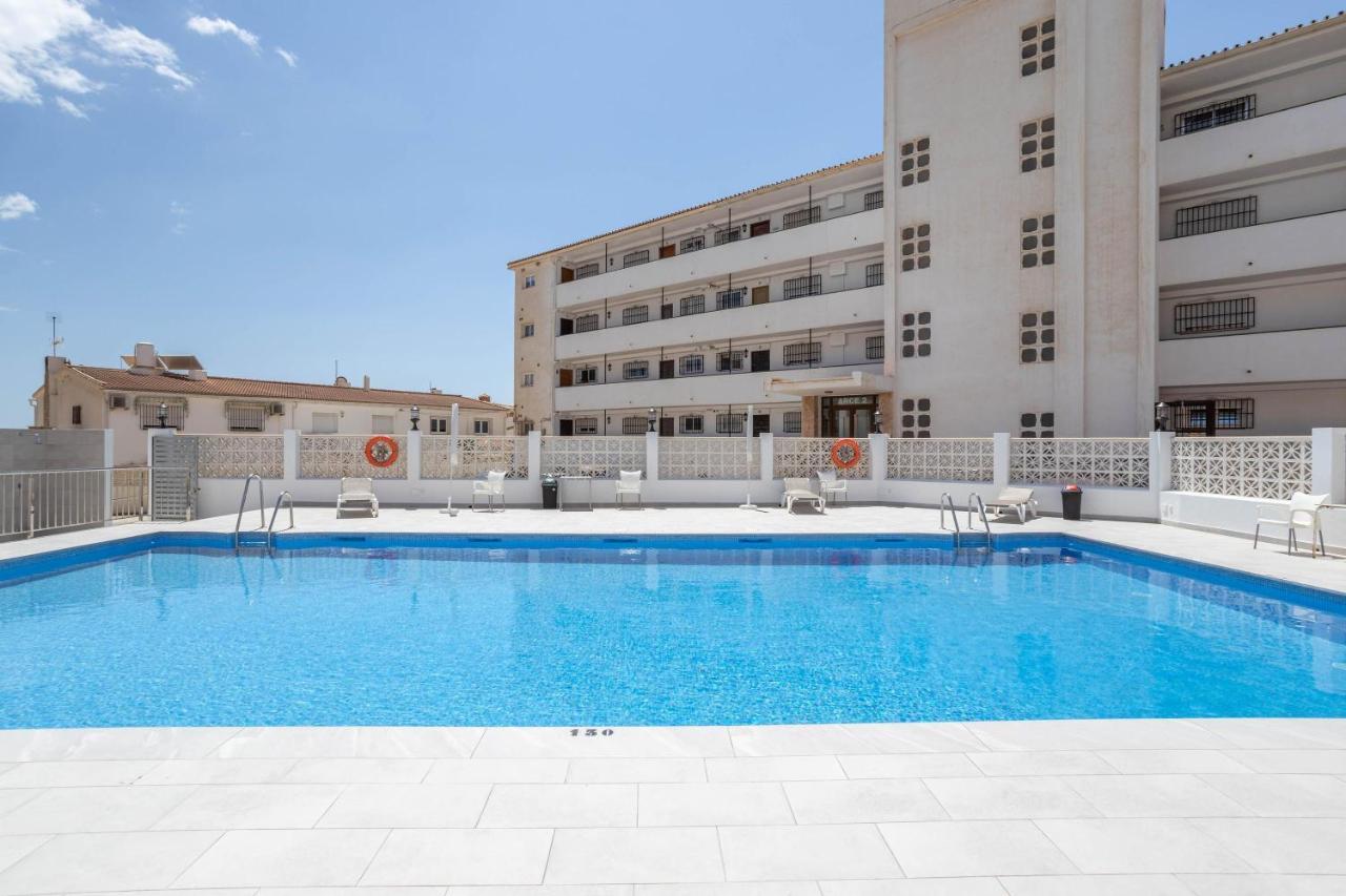 נרחה Apartment Arce Frontline Seaview מראה חיצוני תמונה